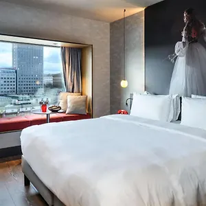 Otel Radisson Red Hotel,, Viyana