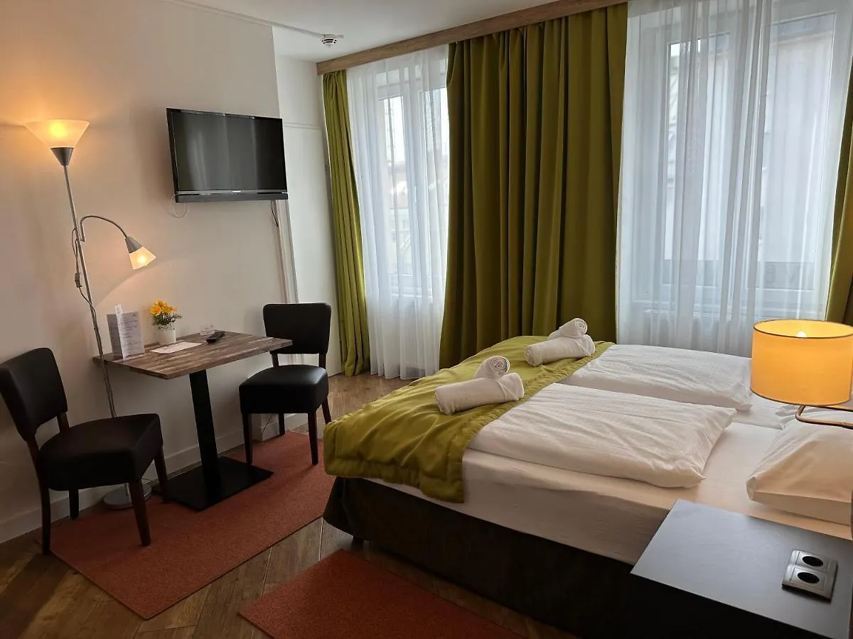 Versava Apartments Vienne 0*,