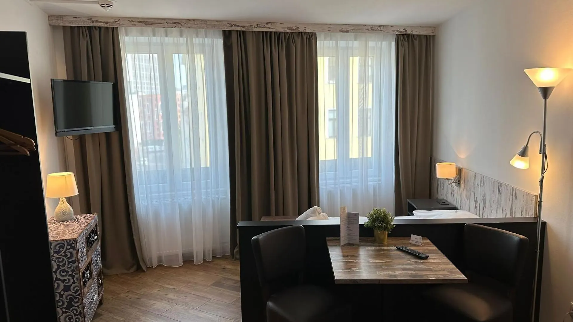Versava Apartments Вена 0*,  Австрия